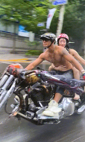 강남오토바이 커플